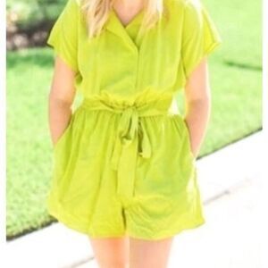 Anthro Maeve Neon Lime Green BUTTON SNAP ROMPER Size 0P